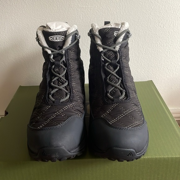Keen Terradora II Boot WP Black/Black 5.5 new - Picture 2 of 4